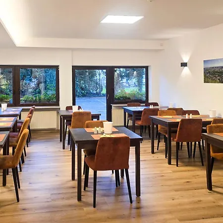 Szálloda Alembra - Zur Moselbruecke Schweich