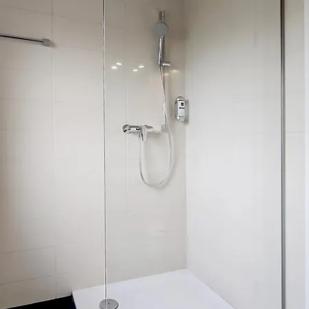 Alembra - Zur Moselbruecke