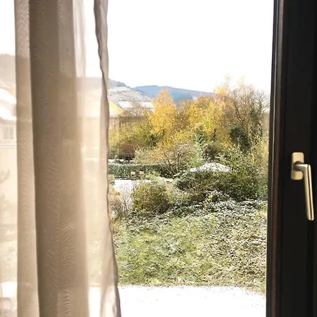 Szálloda Alembra - Zur Moselbruecke 3*