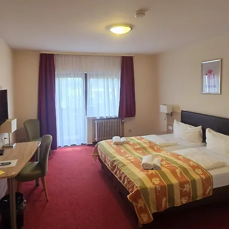 Alembra - Zur Moselbruecke 3* Schweich