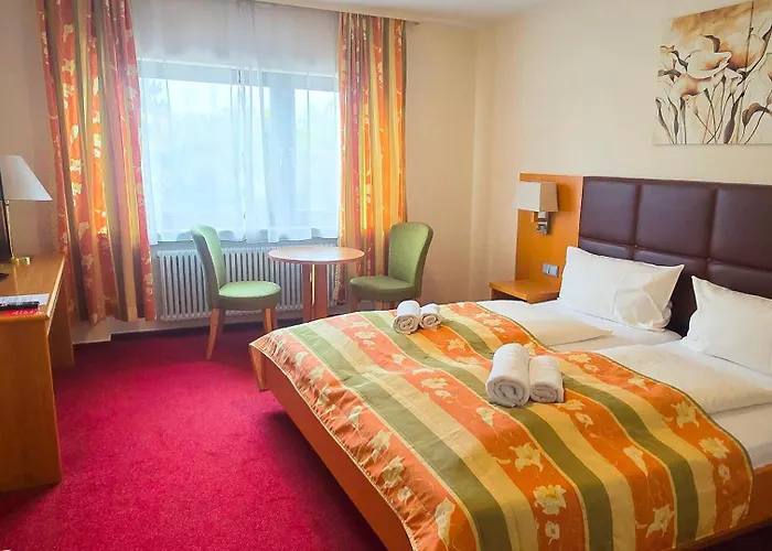 Alembra - Zur Moselbruecke