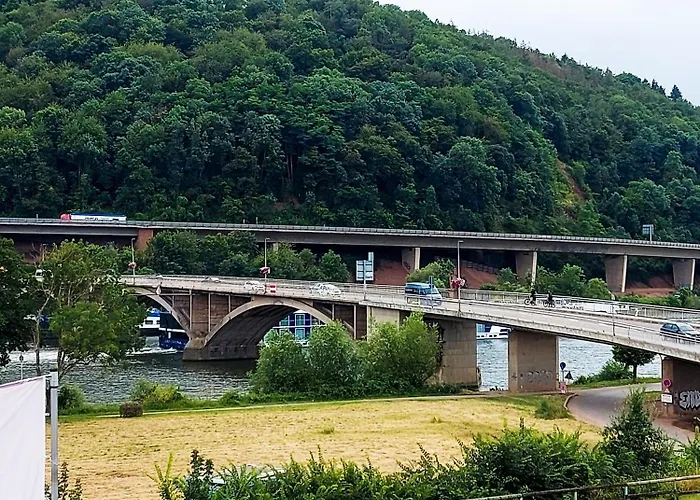 Hotel Alembra - Zur Moselbruecke Schweich