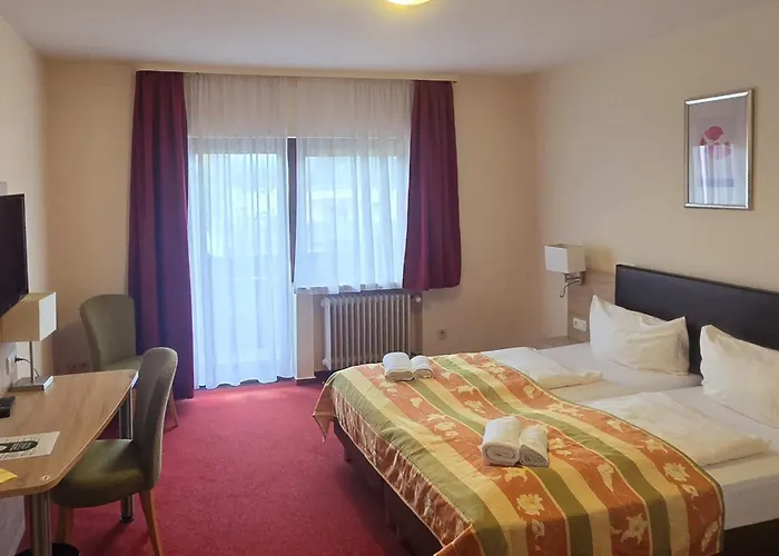 Alembra - Zur Moselbruecke 3* Schweich